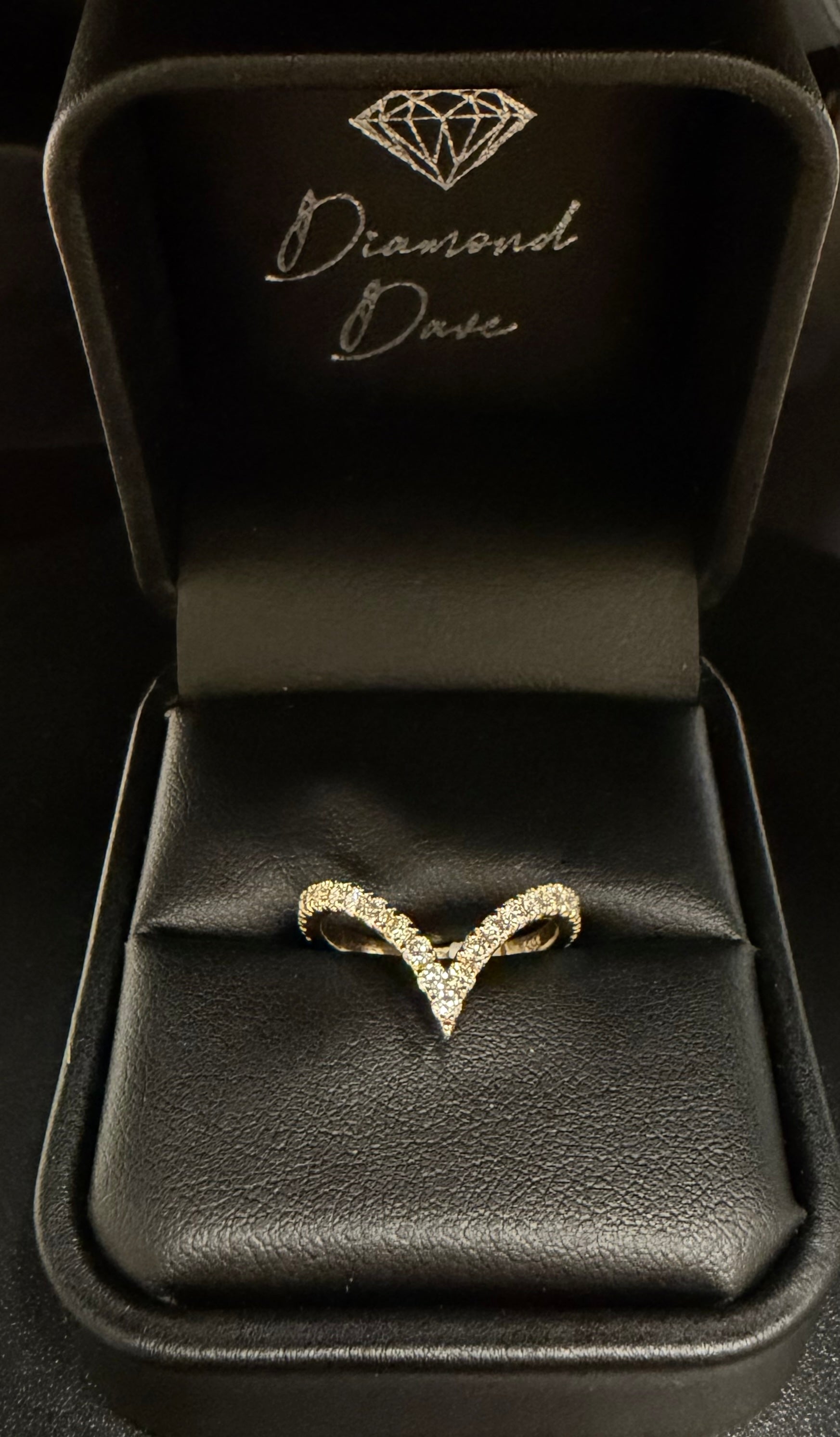 23 Diamond Band